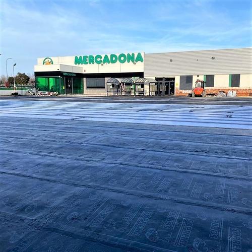Parking supermercado Mercadona
